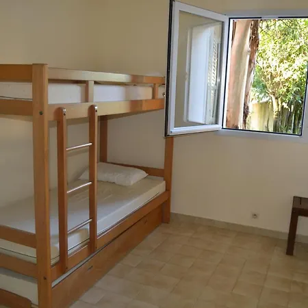 Apartman H3 *